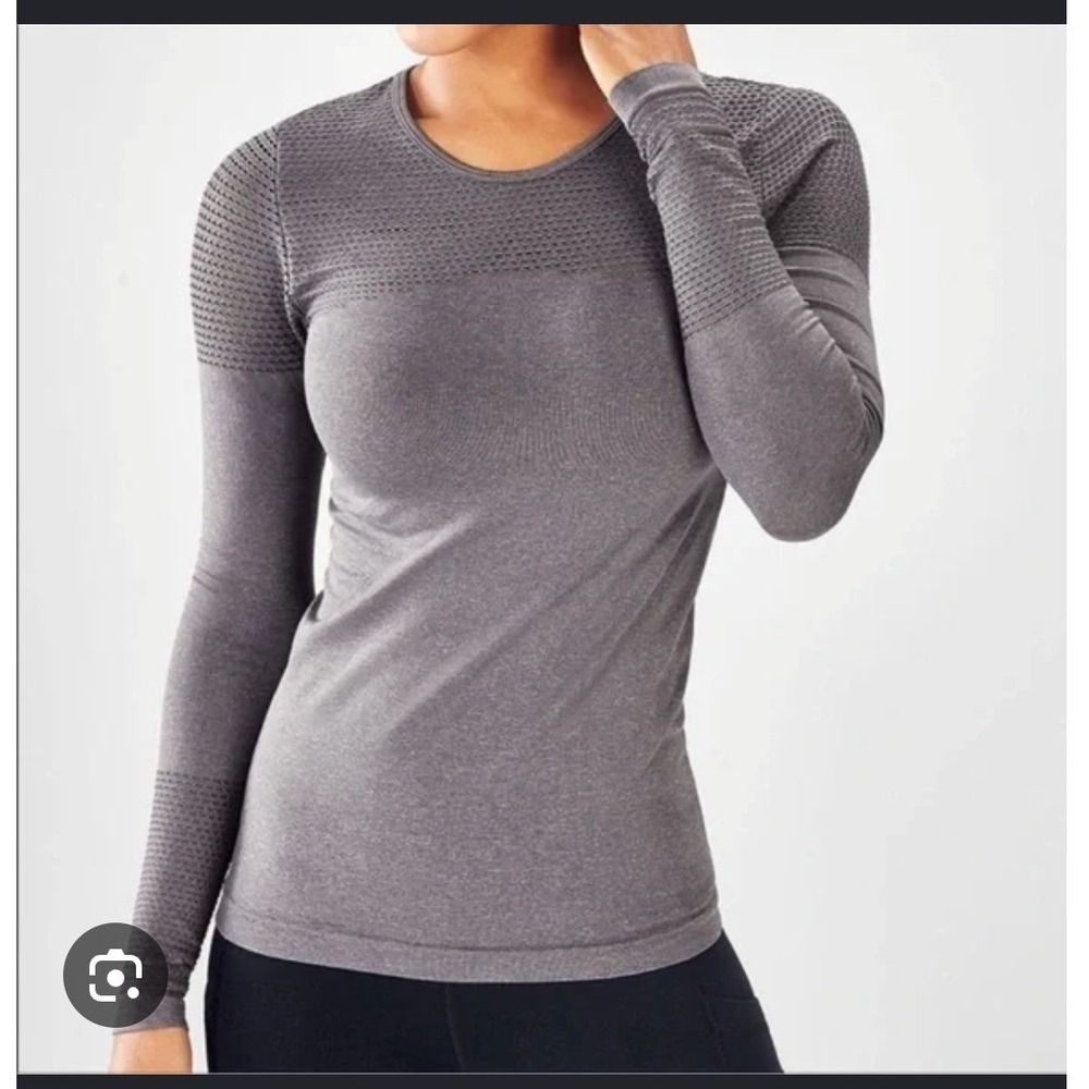 Fabletics Musetta Seamless Long Sleeve Grey Heather Mesh Activewear Top Sz M